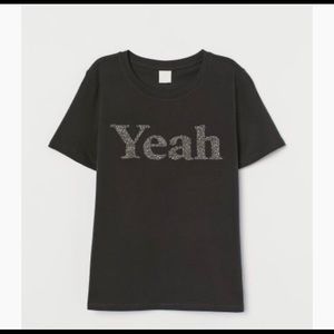 H&M YEAH GRAPHIC TEE